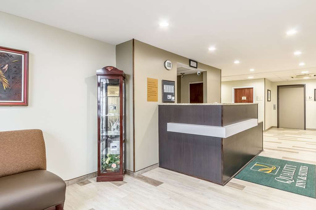 Quality Inn & Suites North Lima - Boardman Inreriör bild